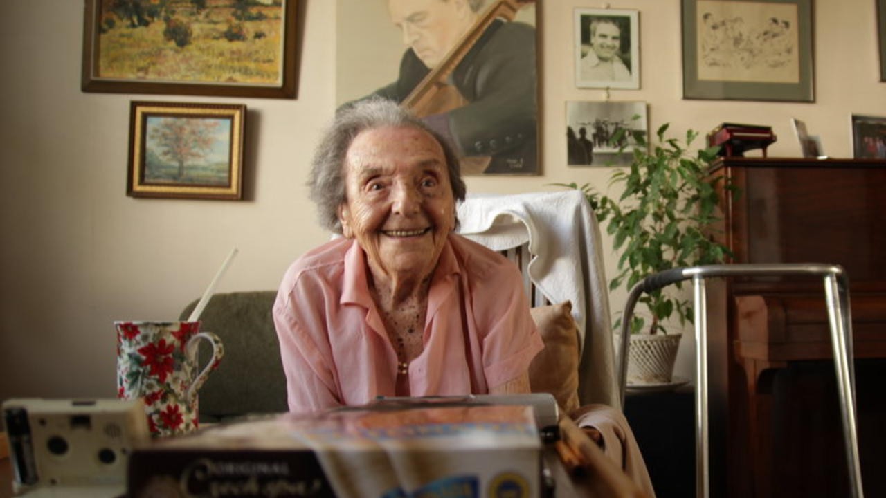 The Lady in Number 6: Music Saved My Life. © mubi.com The Lady in Number 6: Music Saved My Life. © mubi.com